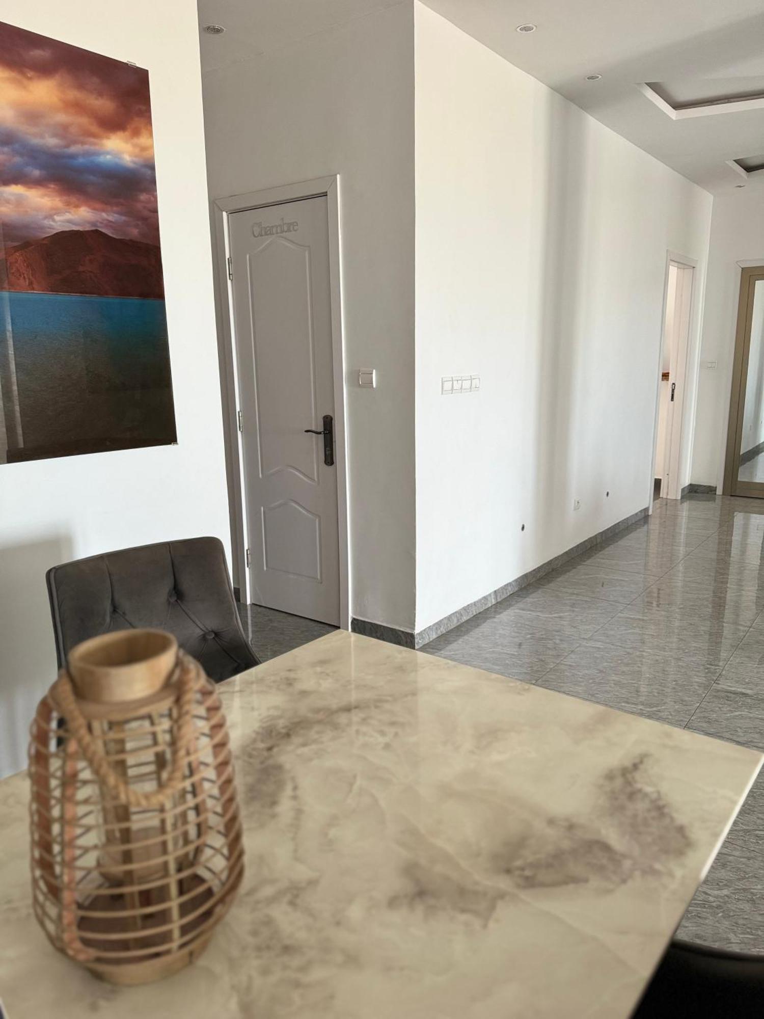 Appartement De Luxe Meuble A Louer - Dakar Pres Des Almadies 3 Ch/ 3 Sdb Eksteriør bilde